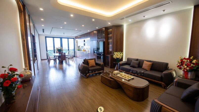 Dự án nội thất nhà phố gỗ óc chó Thanh Trì