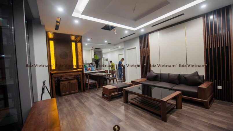 thiết kế chung cư gỗ óc chó đẹp