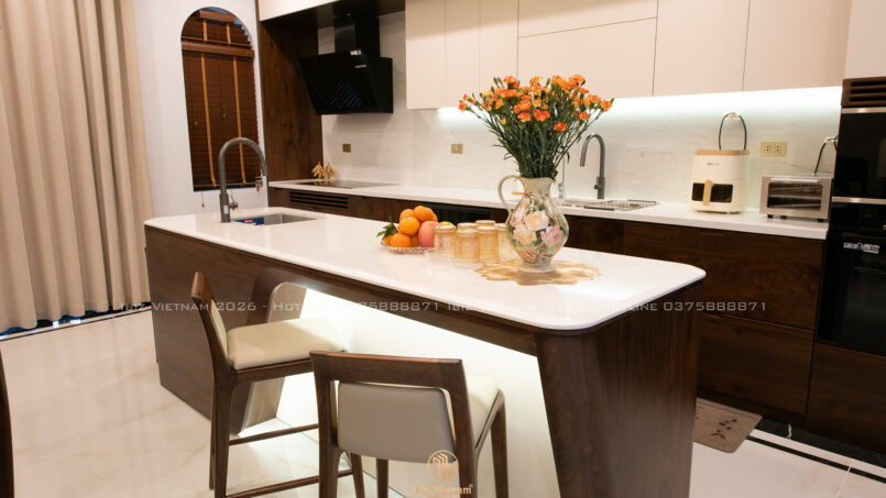 Dự án thi công nhà phố gỗ óc chó công trình tại Bắc Ninh